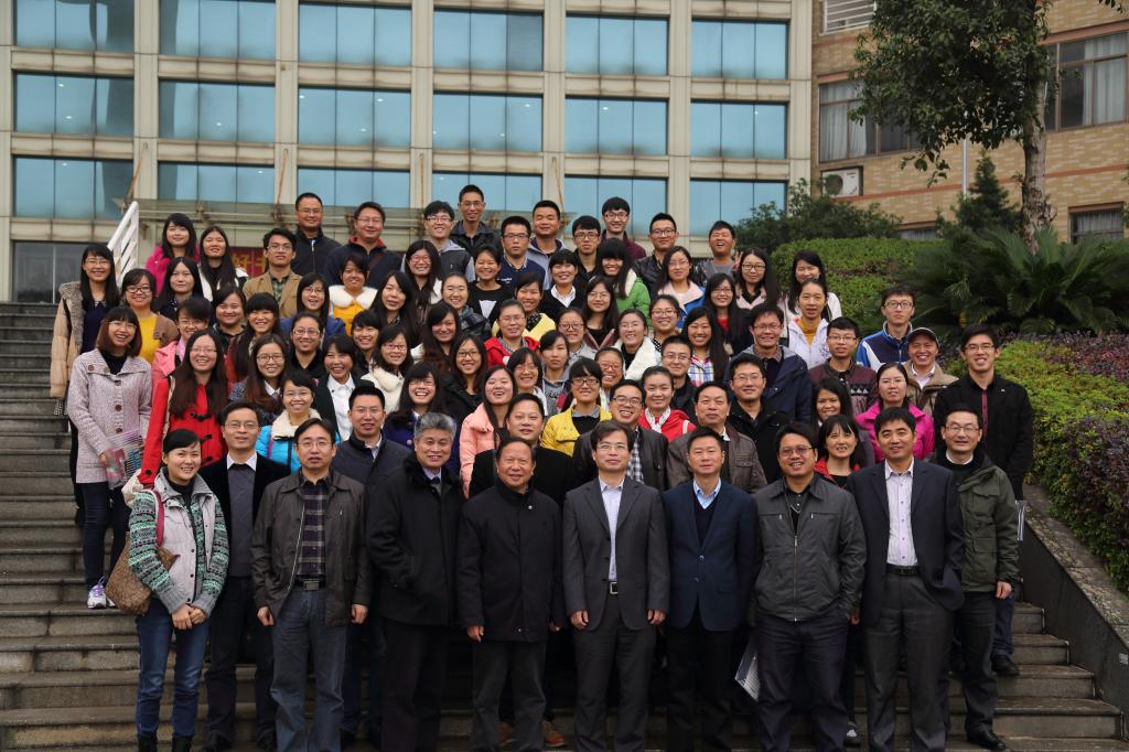 药学院党员大会合影 taptap官方网站